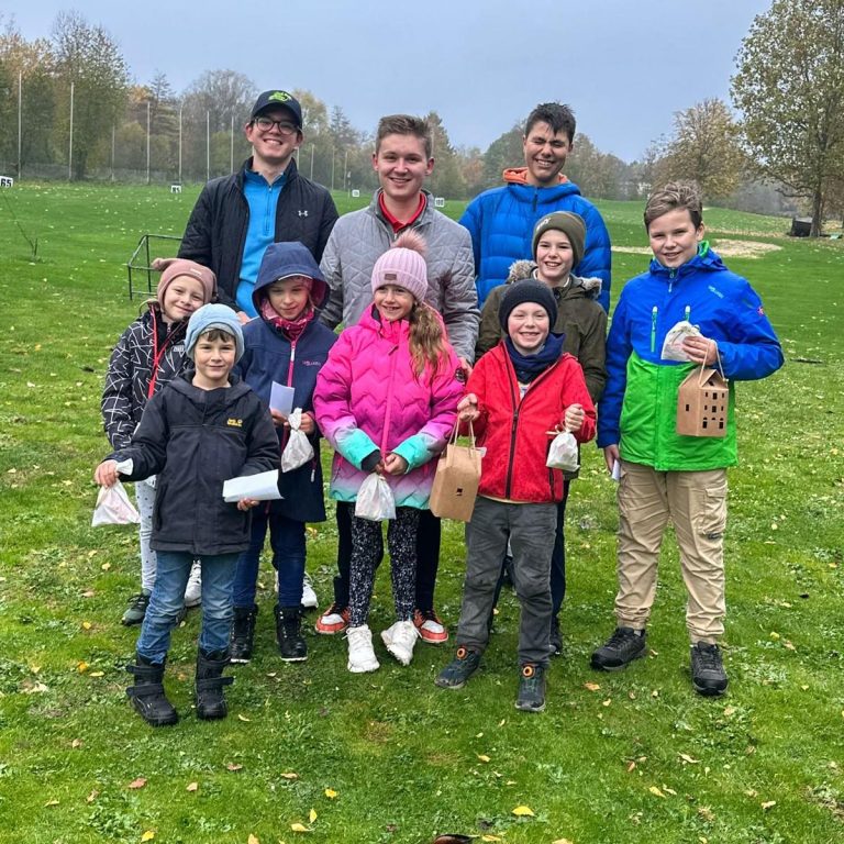 Jugendtraining auf der Driving Range