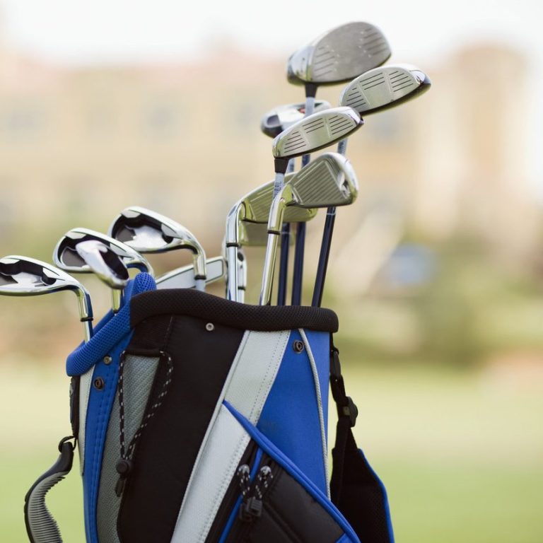 Golfbag mit Schlägern | Bild: IONOS